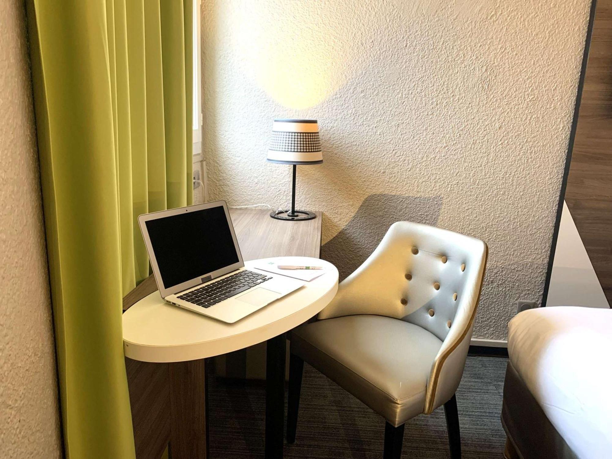 Ibis Styles Rouen Nord-barentin 3*