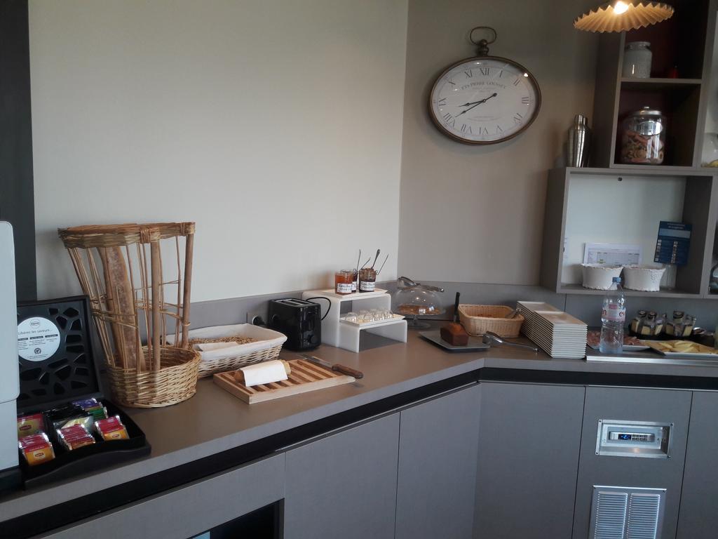 Ibis Styles Rouen Nord-barentin Hotel 3*